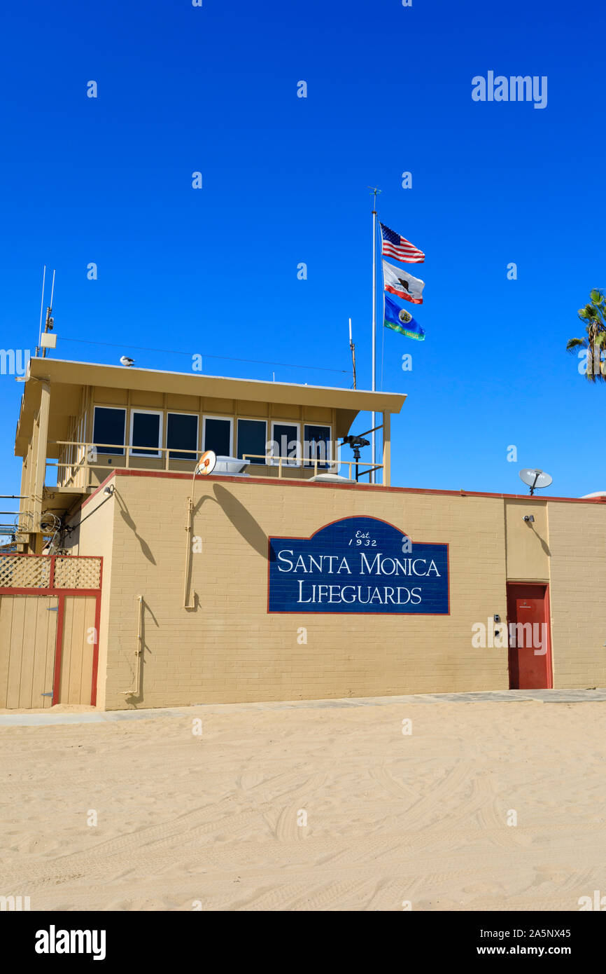 Santa Monica Lifeguard Station, Los Angeles, Kalifornien, Vereinigte Staaten von Amerika. USA. Oktober 2019 Stockfoto