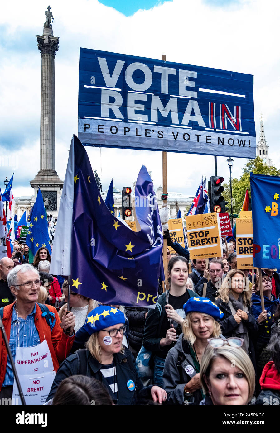 Völker Abstimmung März. Fast eine Million Menschen für ein neues Referendum und die letzte Instanz, die über Brexit vom 19. Oktober 2019 London protestieren Stockfoto