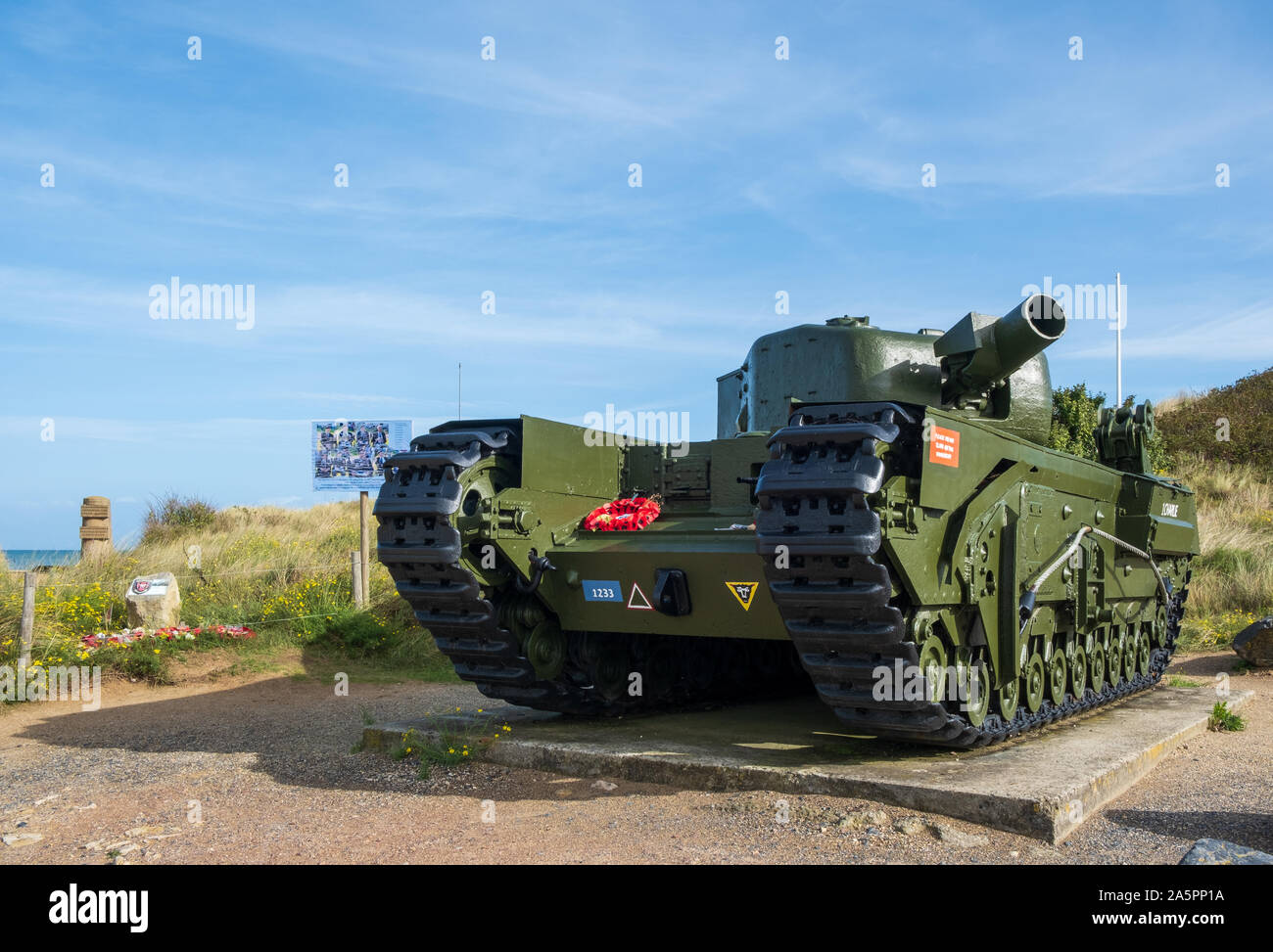 British Churchill AVRE Tank 1 Charlie an der Juno Beach, Normandie Stockfoto