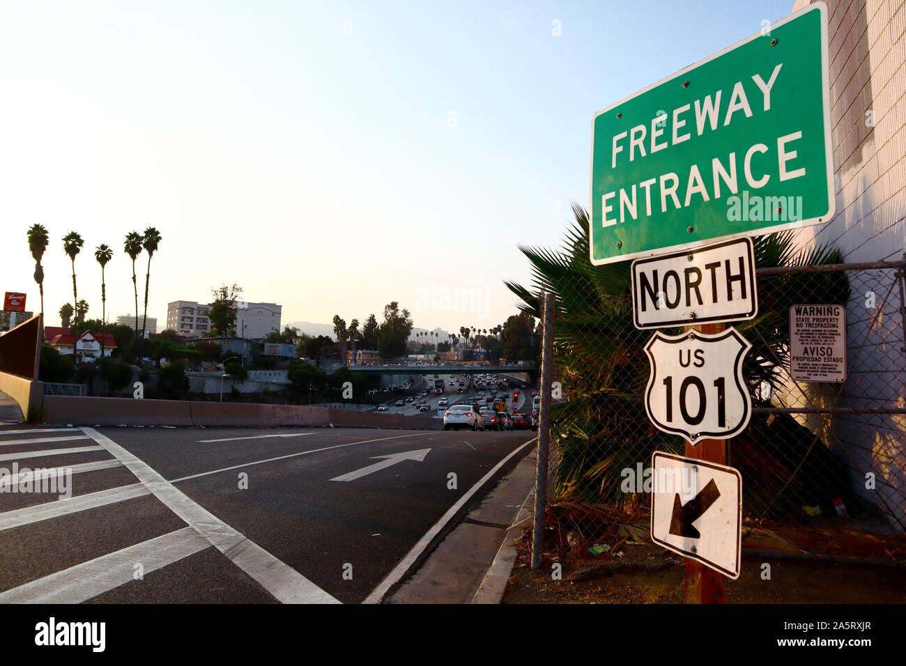 Uns Anfahrt Autobahn 101 Eingang in Los Angeles, Kalifornien Stockfoto