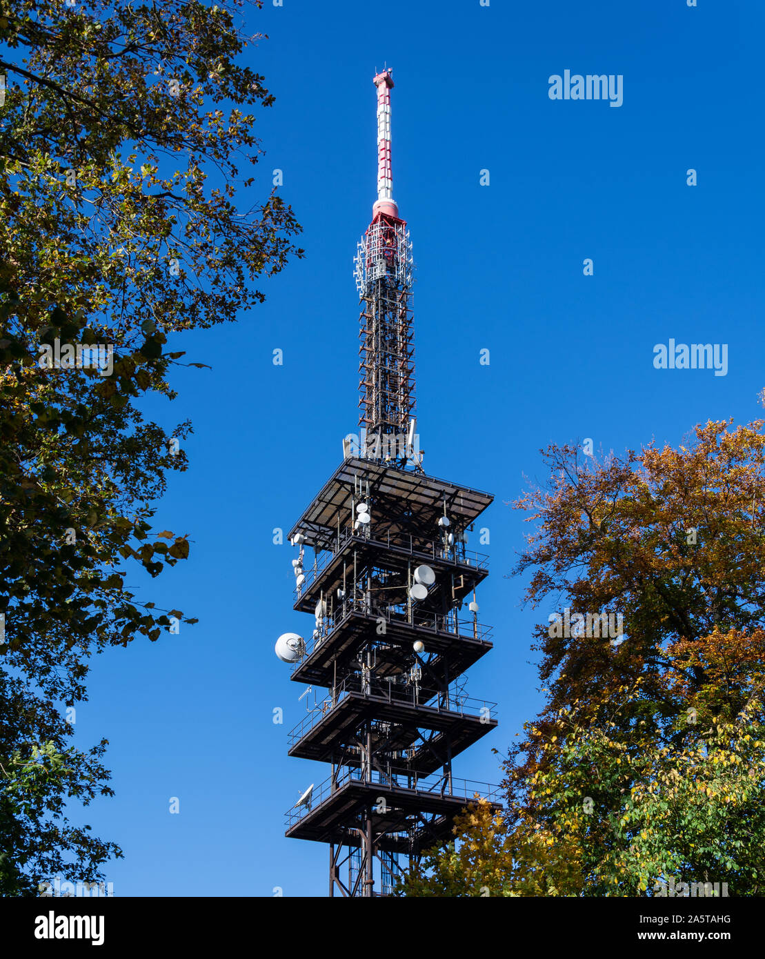 Televizní vysílač Zlín - Tlustá hora Stockfoto
