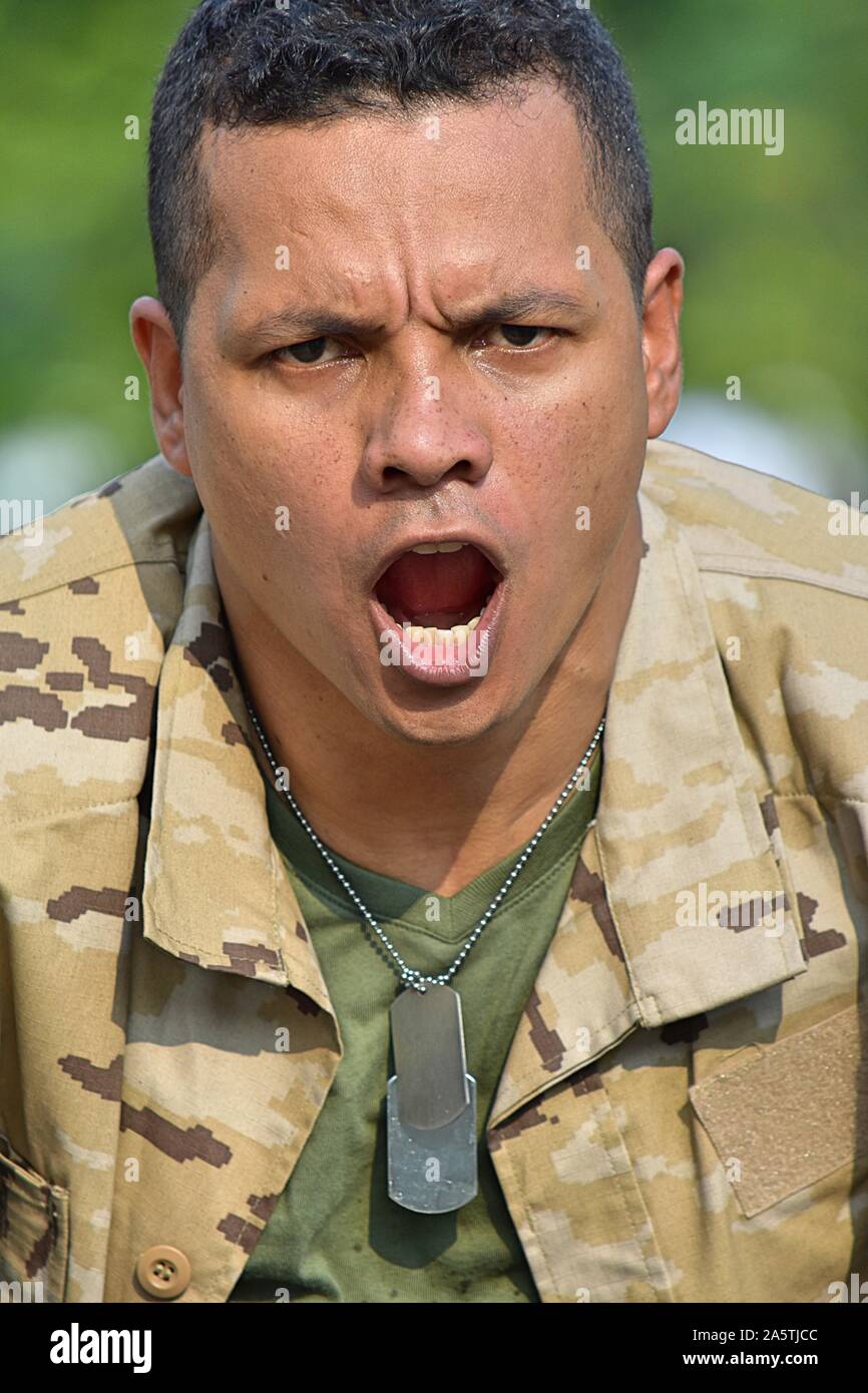 Soldier Shouting Stockfotos Und Bilder Kaufen Alamy