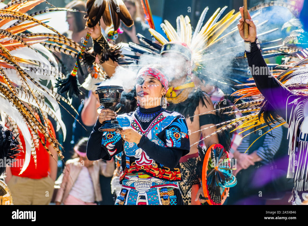 Oktober 20, 2019 San Jose/CA/USA - die Teilnehmer am Tag der Toten (Dia de Los Muertos) Prozession in South San Francisco Bay; Capull Stockfoto