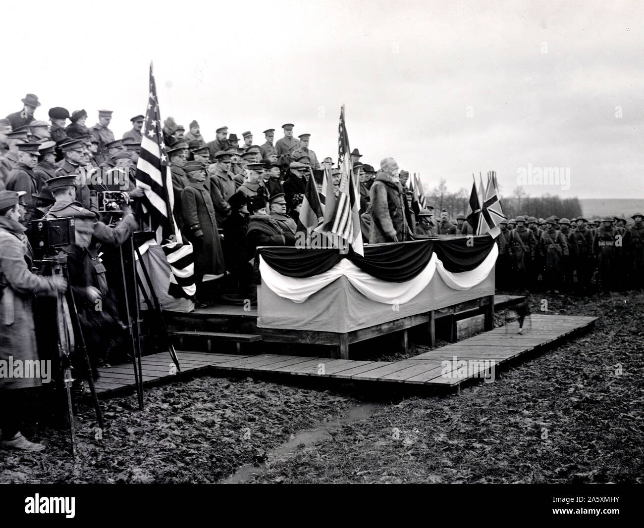 Präsident Woodrow Wilson liefert Weihnachten Adresse zu Soldaten der A.E.F. Langres, Hte. Marne, Frankreich ca. 12/25/1918 Stockfoto