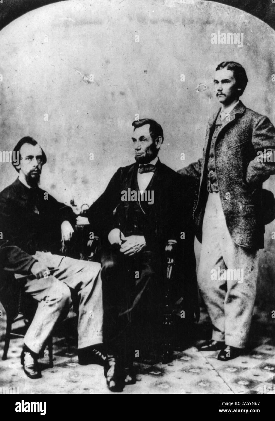 Präsident Lincoln Arbraham mit Sekretärinnen John Hay und Johannes Nicolay 1863. Alexander Gardner Stockfoto