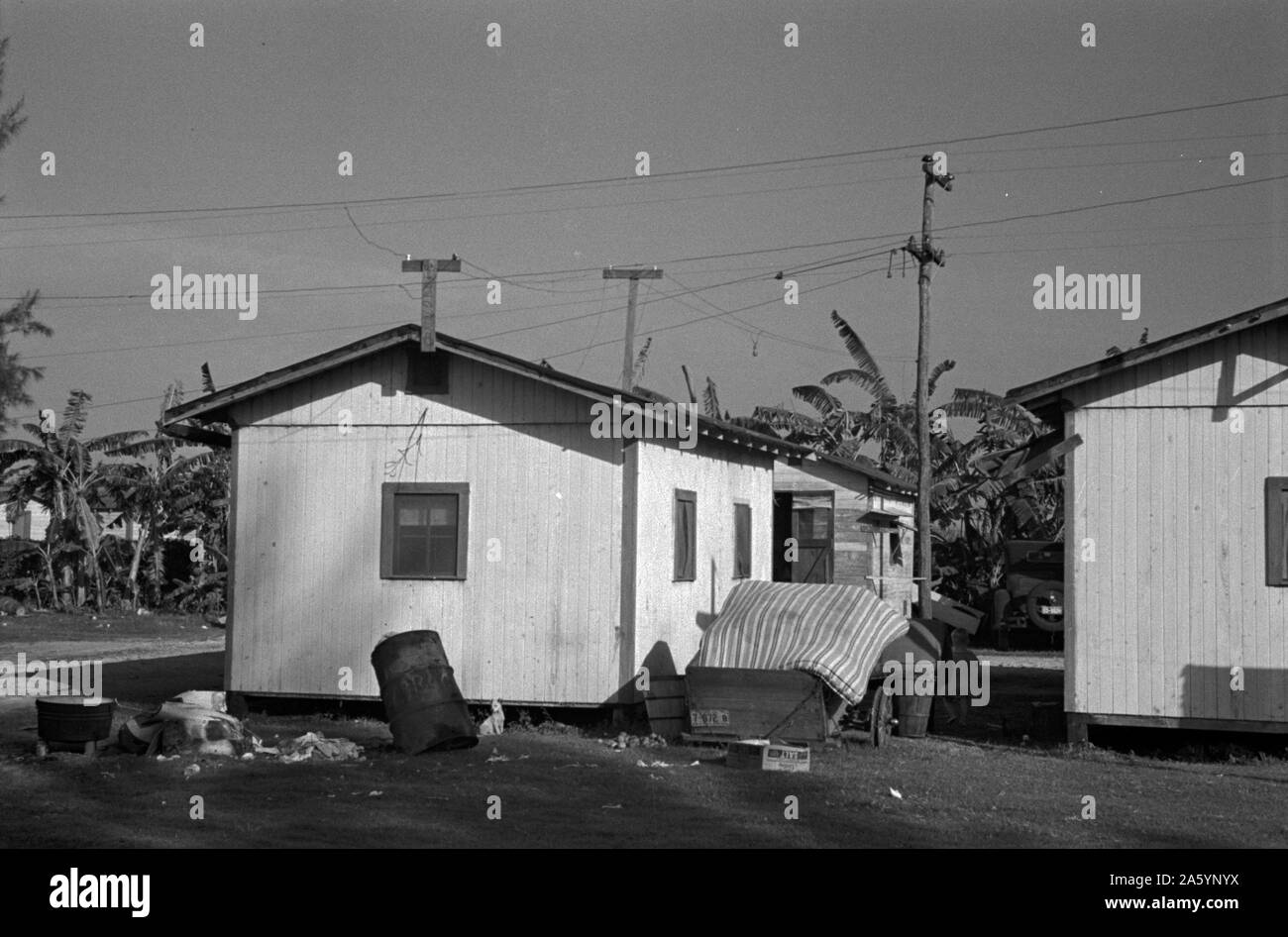 Wohnverhältnisse unter den Migranten Obst Arbeitern in einem Touristen-Camp in der Nähe von Belle Glade, Florida 19370101 Stockfoto