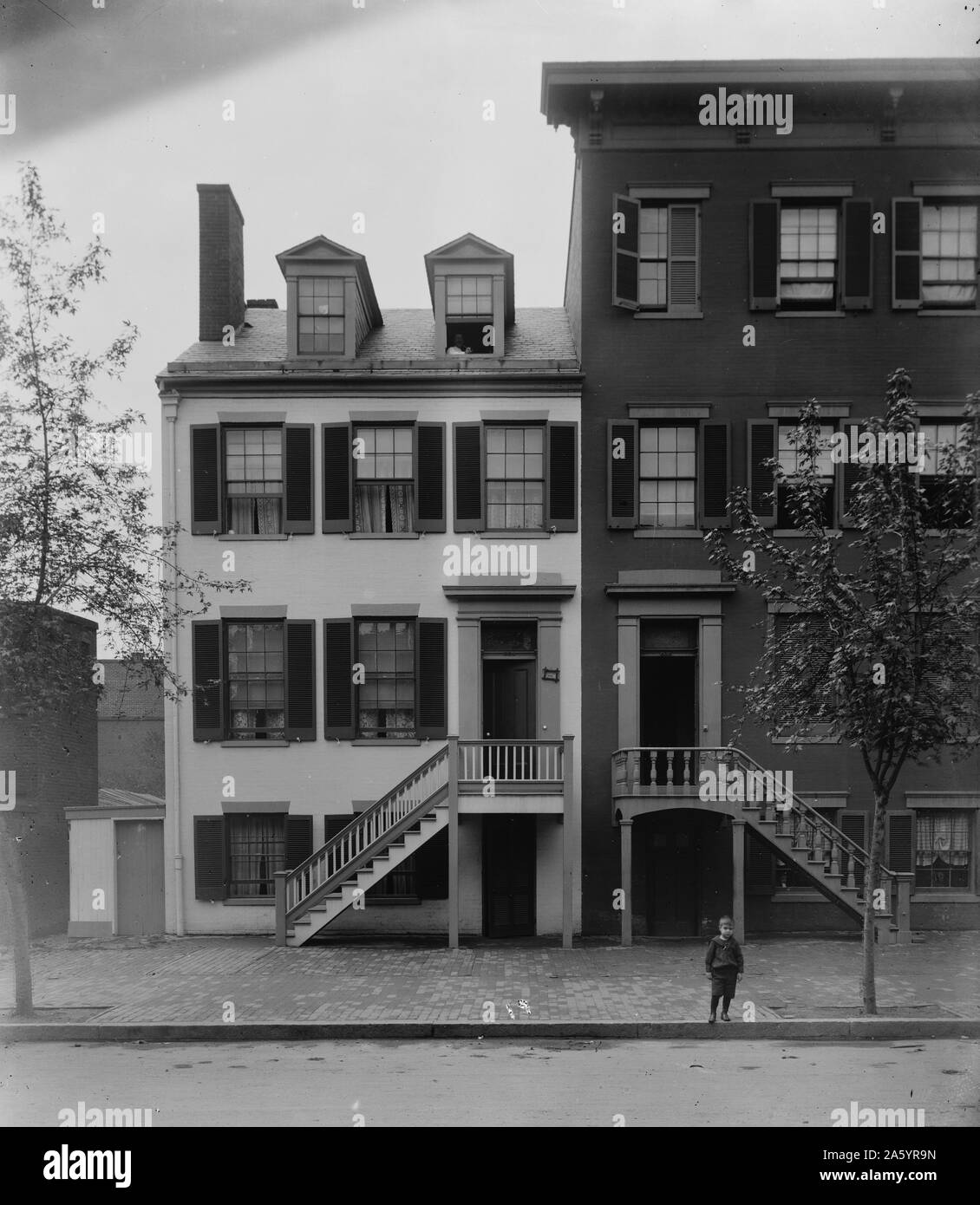 Foto von der Außenseite des Mary Elizabeth Jenkins Surratt's Boarding House. Mary Elizabeth Jenkins Surratt (1820-1865) eine Amerikanische Boarding house Besitzerin, die für ihre Rolle in der Verschwörung, Präsident Abraham Lincoln zu ermorden überführt wurde. Vom 1890 Stockfoto