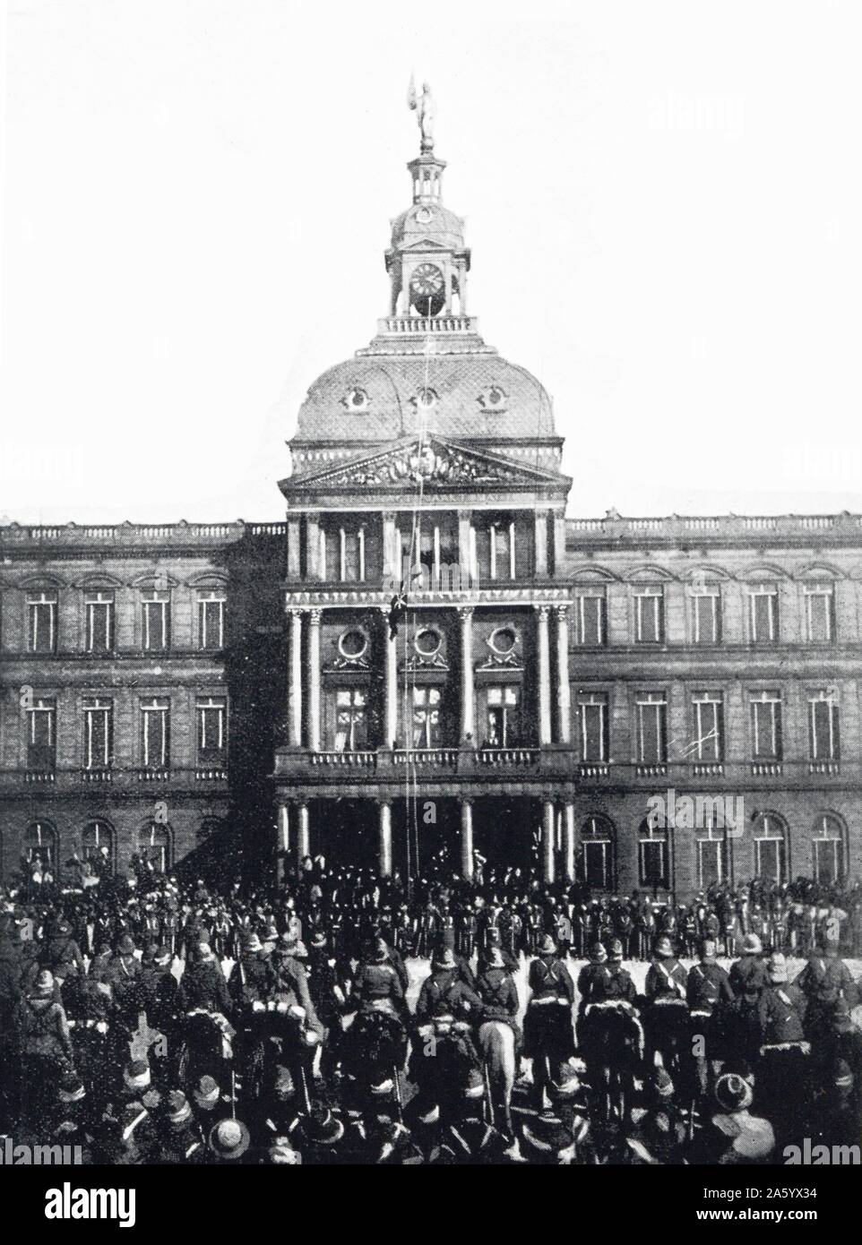 Hissten die britische Flagge als die britische Armee Parade in Pretoria, Südafrika im Burenkrieg 1901 Stockfoto