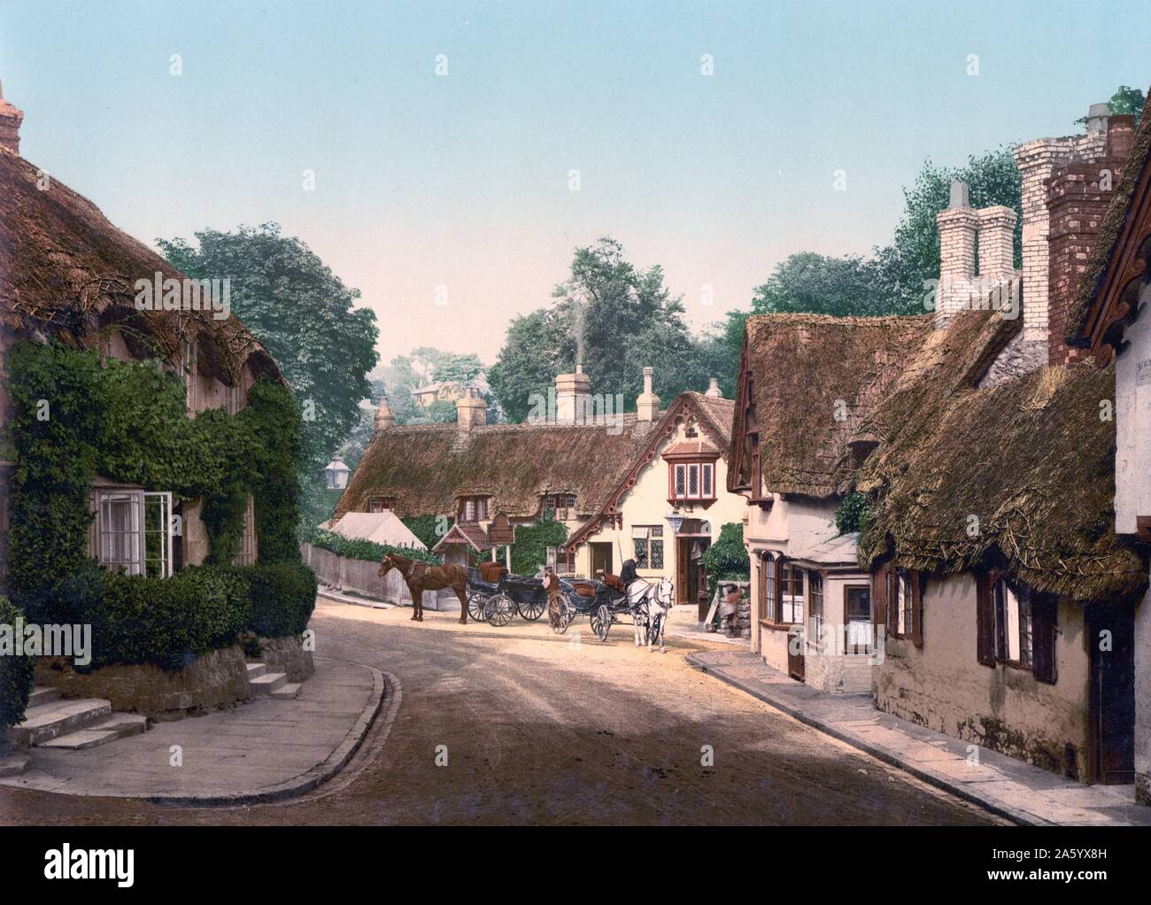Reetdachhäusern und Pferdekutschen in Shanklin, altes Dorf, Isle Of Wight, England 1890 Stockfoto