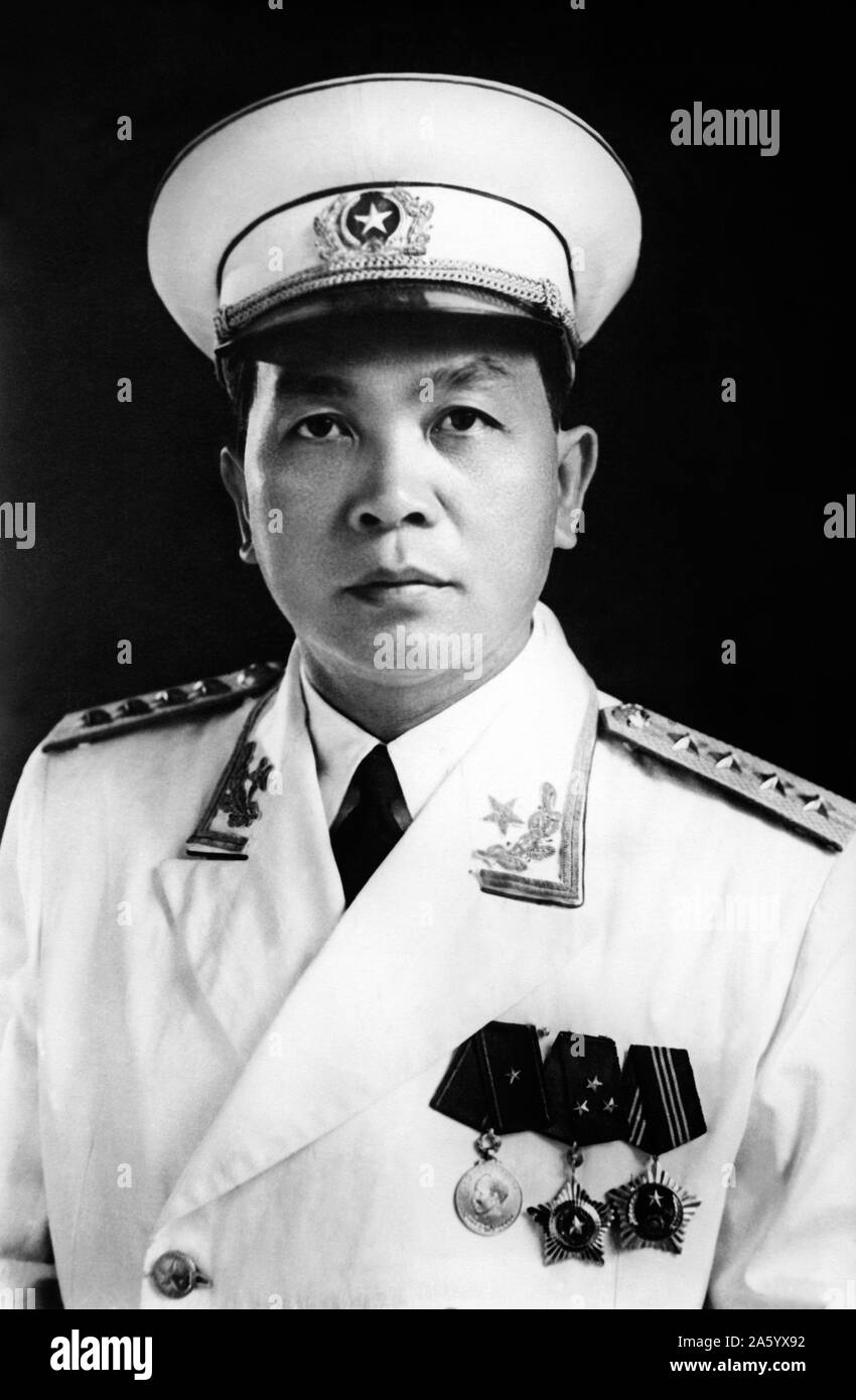 General Nguyên Giáp (1911 – 2013) allgemeine in Vietnam Volksarmee und Politiker. Giap wurde erster Kommandant in zwei Kriegen: Indochinakrieg (1946 – 54) und des Vietnam-Krieges (1960-75). Stockfoto