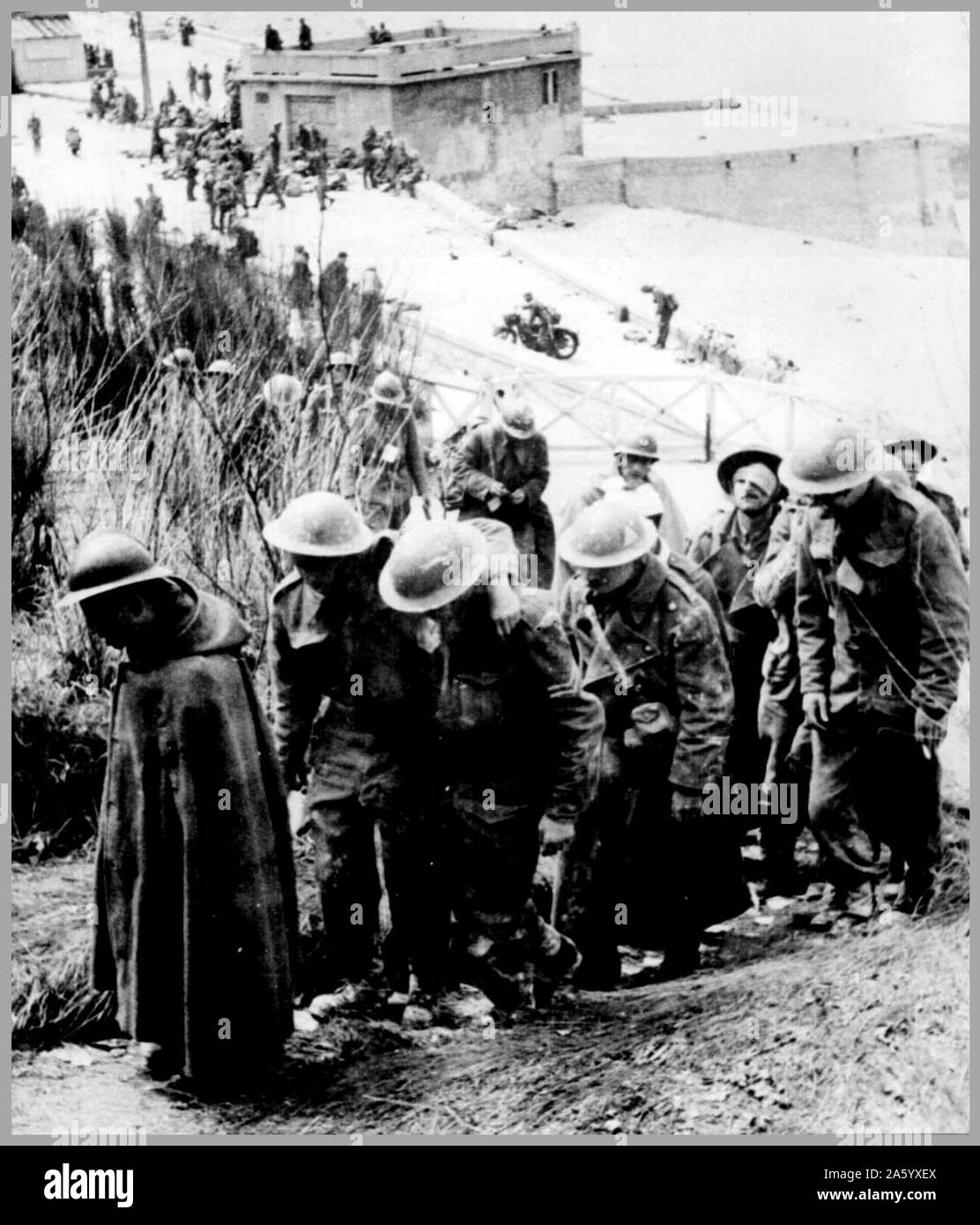 Foto von britischen Gefangenen in Dünkirchen, Frankreich. Datiert 1940 Stockfoto