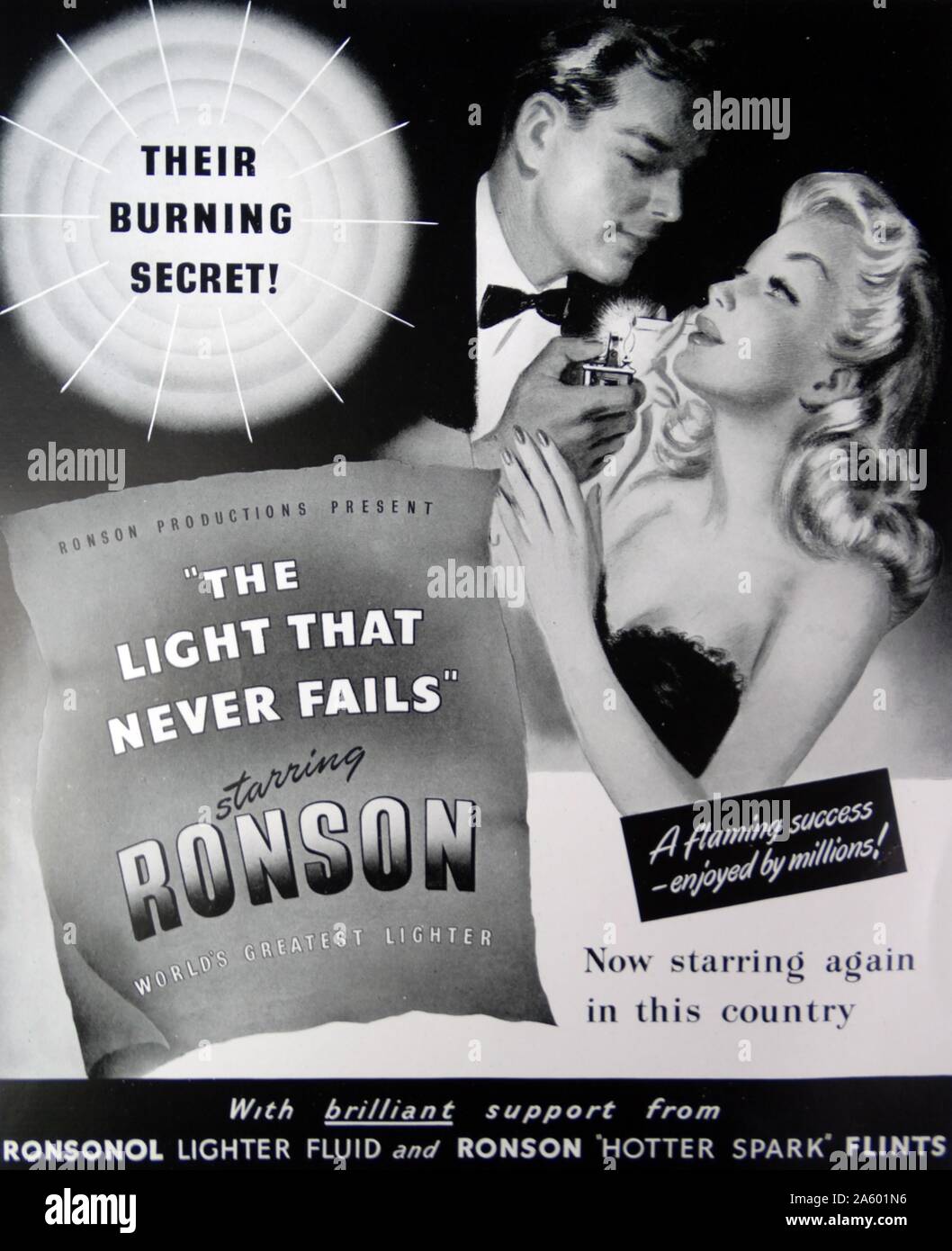 Werbung für Ronson Feuerzeugbenzin suggestive Romantik und Verführung. 1948 Stockfoto