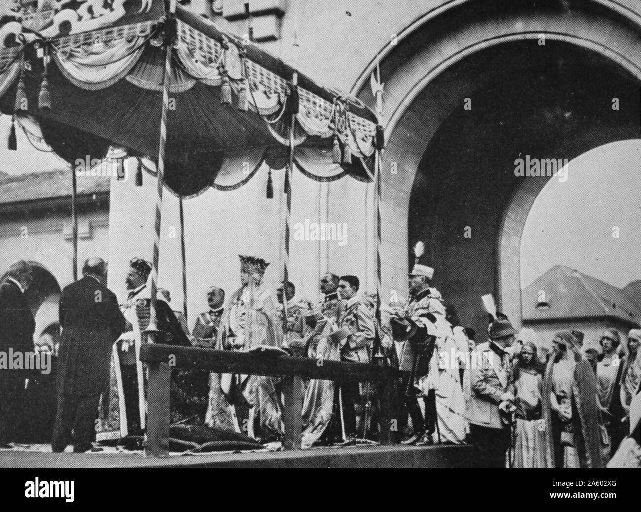 Die Krönung von König Ferdinand und Königin Marie von Rumänien, in der kleinen Stadt Alba Iulia am 15. Oktober 1922. Owin zum Krieg die Zeremonien, die Anzeige aus dem Jahr 1914 verschoben worden. Stockfoto