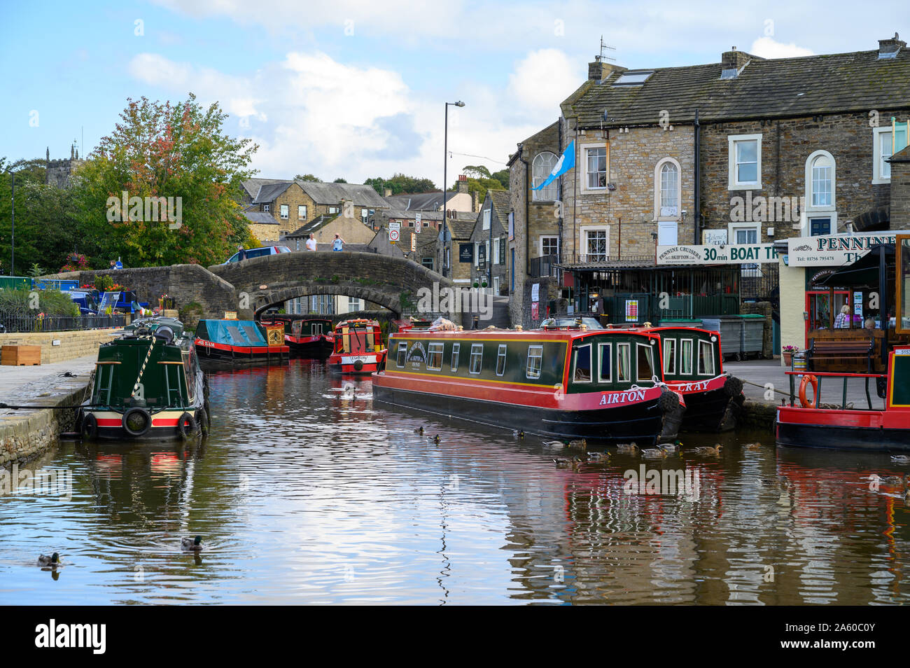 Die Leeds Liverpool Canal an Skipton, North Yorkshire. Stockfoto