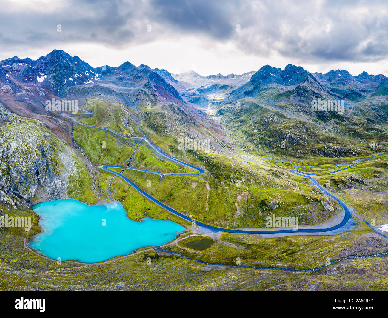 Österreich, Tirol, Kaunertaler Gletscher Straße und See Weißsee Stockfoto