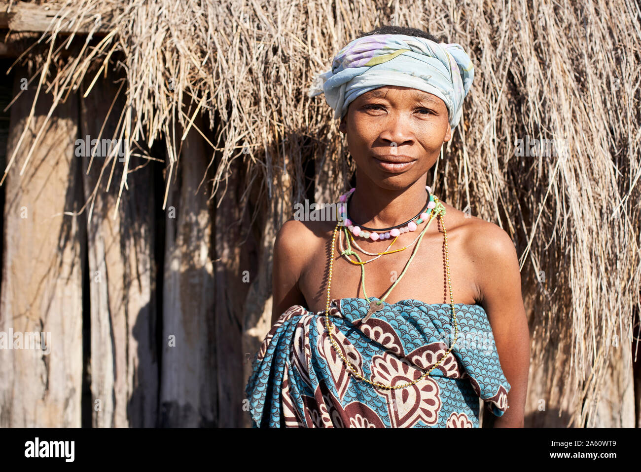 Khoisan Stamm Frau, Chomipapa, Angola Stockfoto