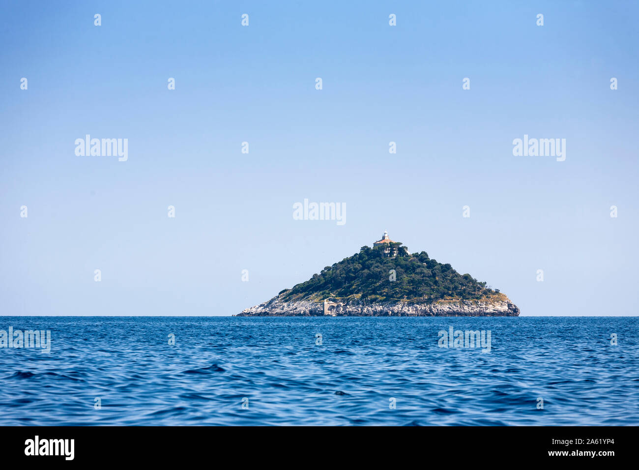 Der Leuchtturm auf Otočić Sveti Andrija, Dubrovnik-Neretva, Kroatien Stockfoto