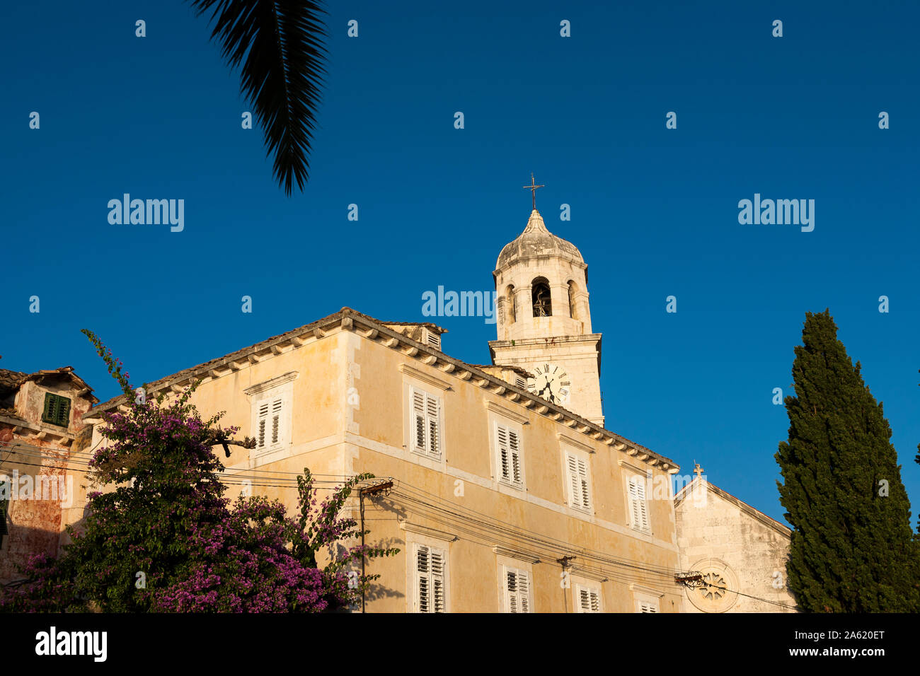 Glockenturm von St. Nicholas' Church, Cavtat, Dubrovnik-Neretva, Kroatien Stockfoto