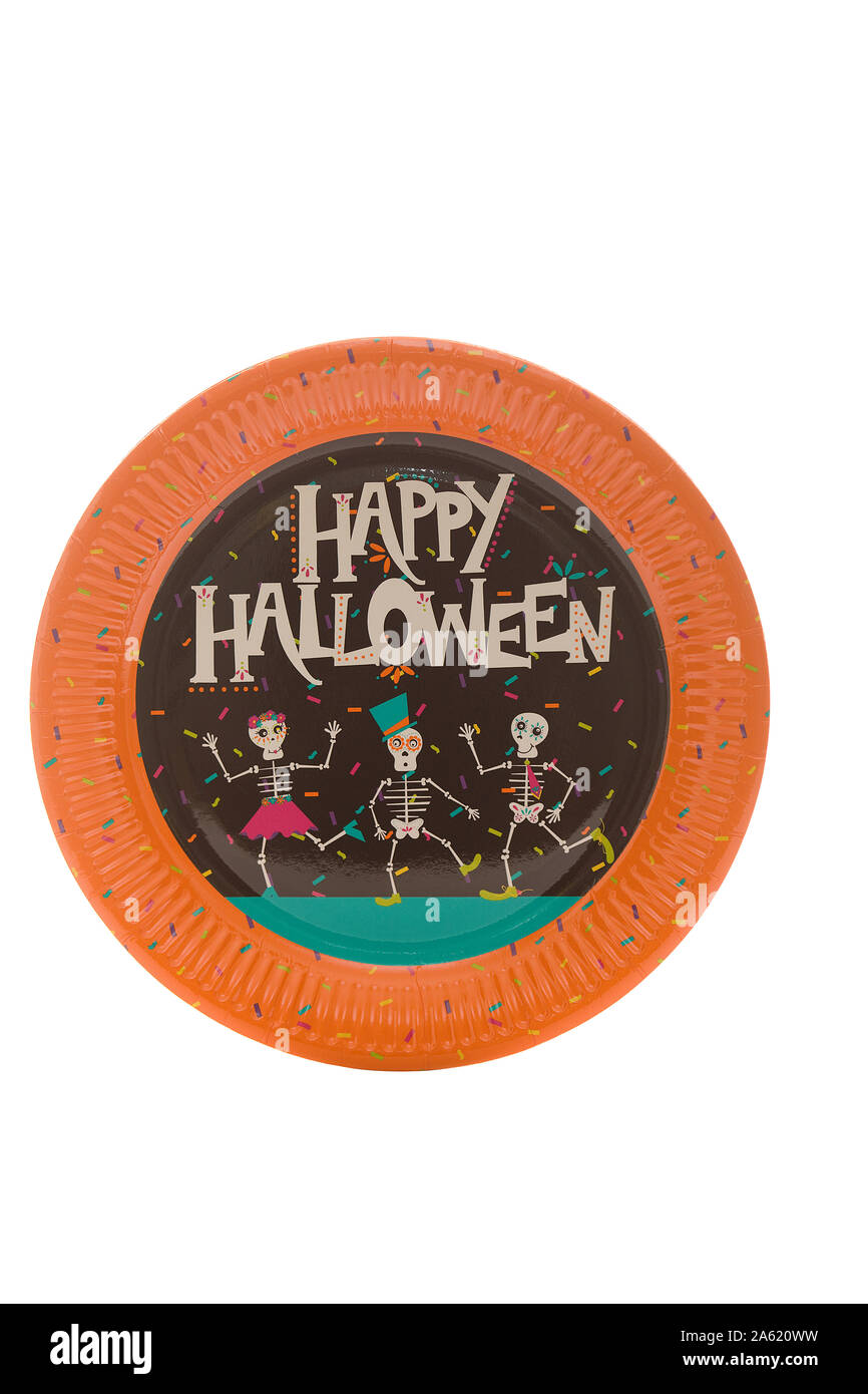 Papier Halloween Teller auf isoliert weißer Hintergrund Stockfoto