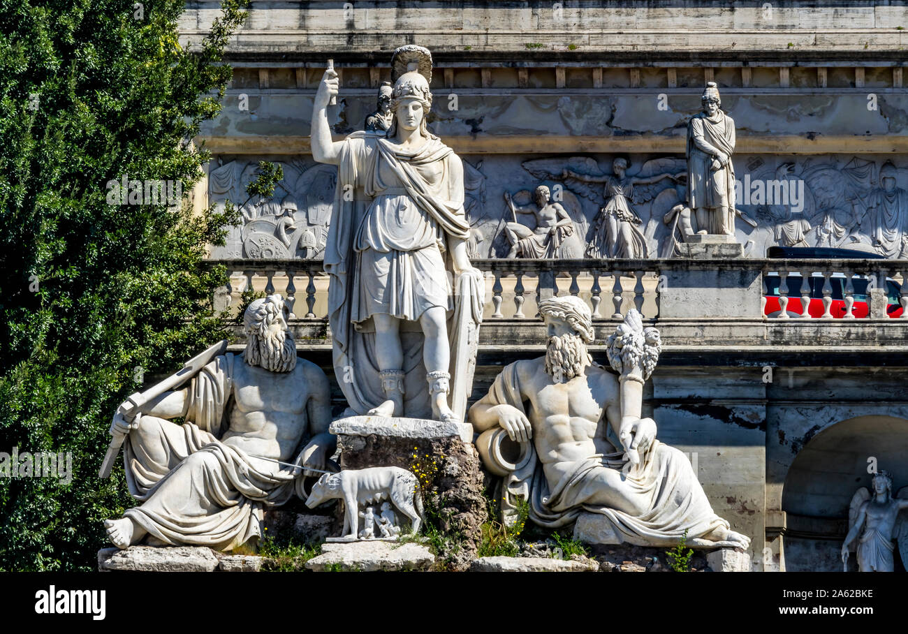 Göttin der Brunnen Rom Piazza del Popolo Menschen an der Piazza Rom