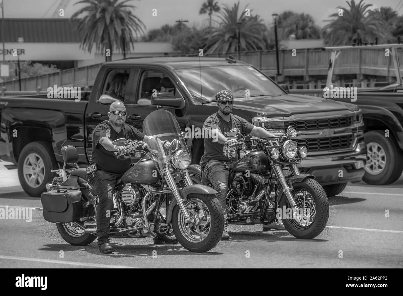 Daytona Beach Florida. Juli 07, 2019 Motorradfahrer auf Speedway International Boulevard am Broadway Bridge Bereich Stockfoto