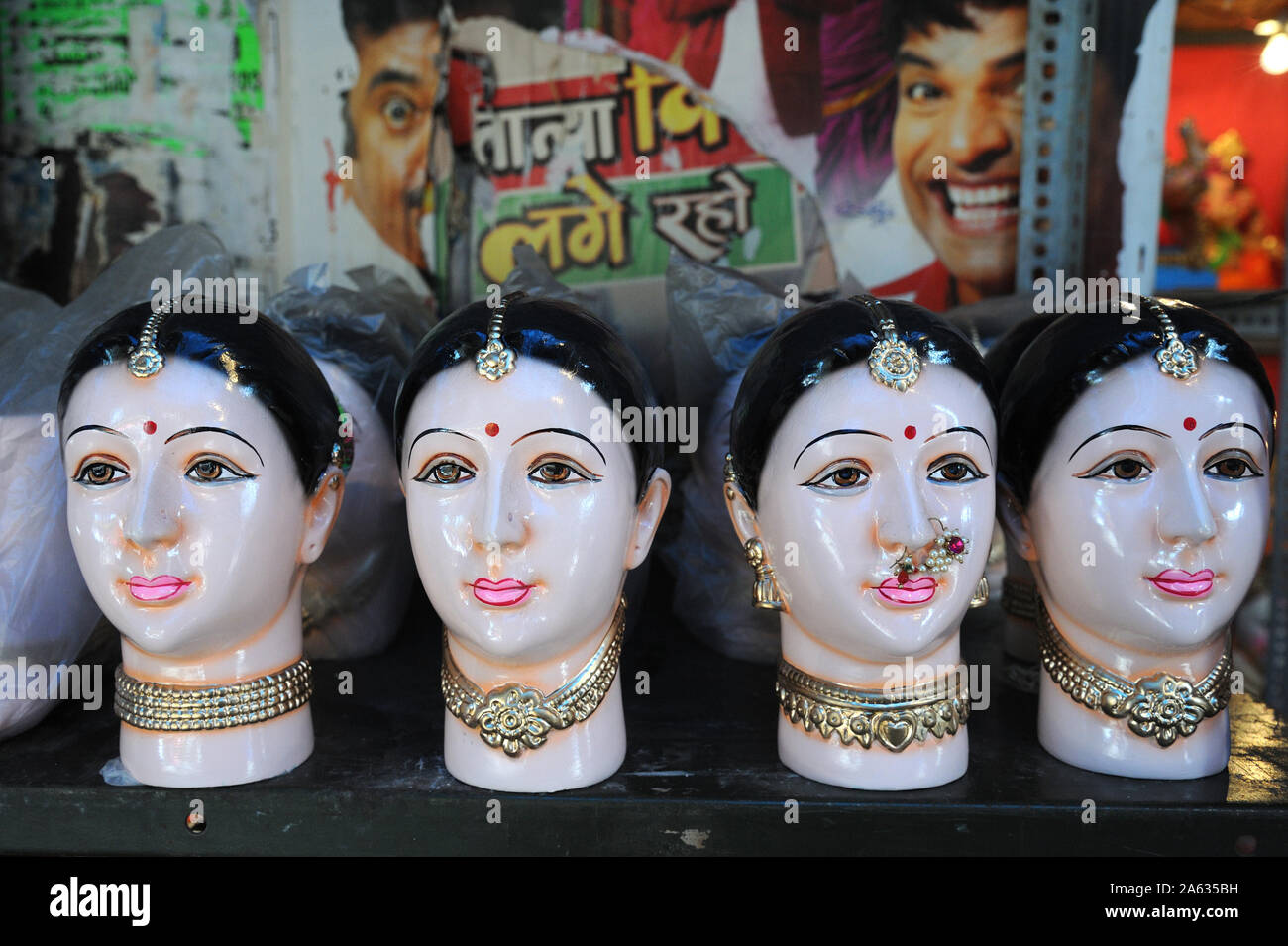 Mumbai, Maharashtra, Indien, Südostasien: Schöne Idole von Gauri Pupa gefeiert wird während der Ganesh Chaturthi Ganapati Festival. Stockfoto