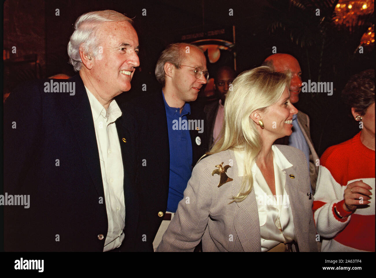 Steve Ross bei der Eröffnung der Bat-Mann, ein Warner Brothers Film an der Uptown Theater im Juli 1989 Foto von Dennis Brack 70 Stockfoto