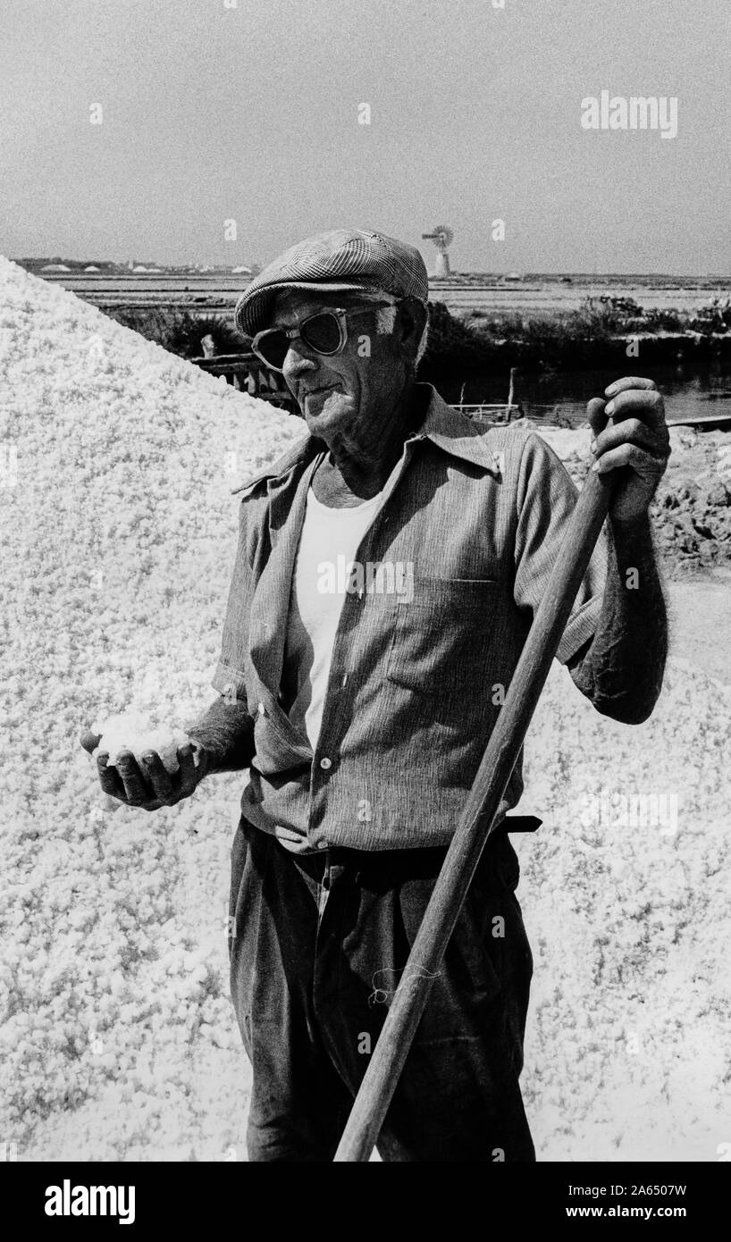 Salinen, Marsala, Sizilien, 60 s Stockfoto