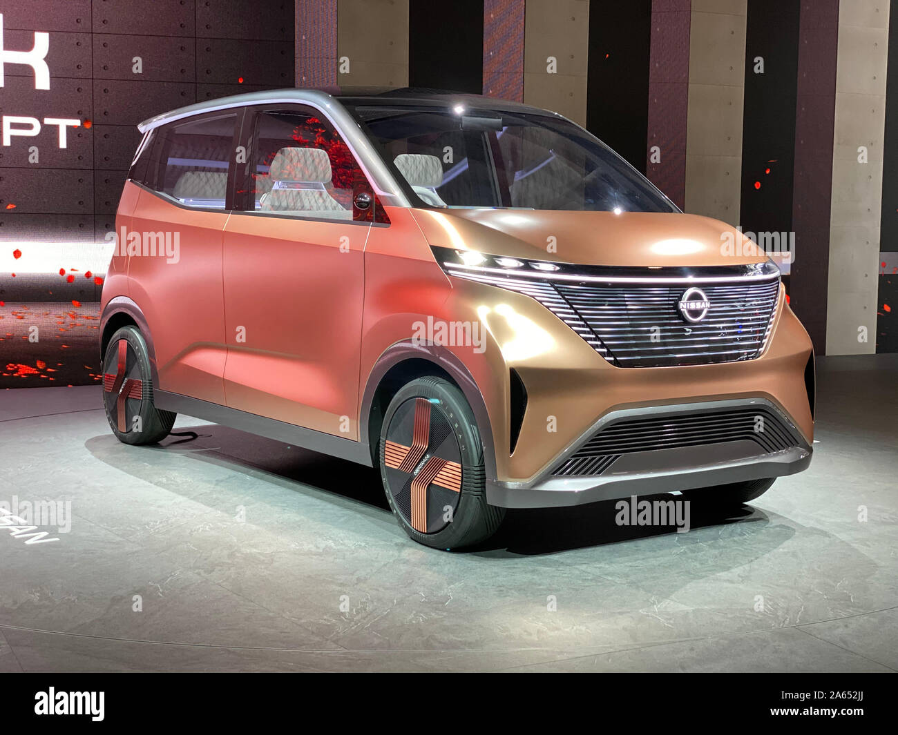 Der Nissan IMk Concept Car auf der Tokyo Motor Show. Neue elektrische und selbstfahrender Fahrzeuge haben im Mittelpunkt der Show als Auto genommen Entscheidungsträger bewegen auf nachhaltigere Methoden. Stockfoto