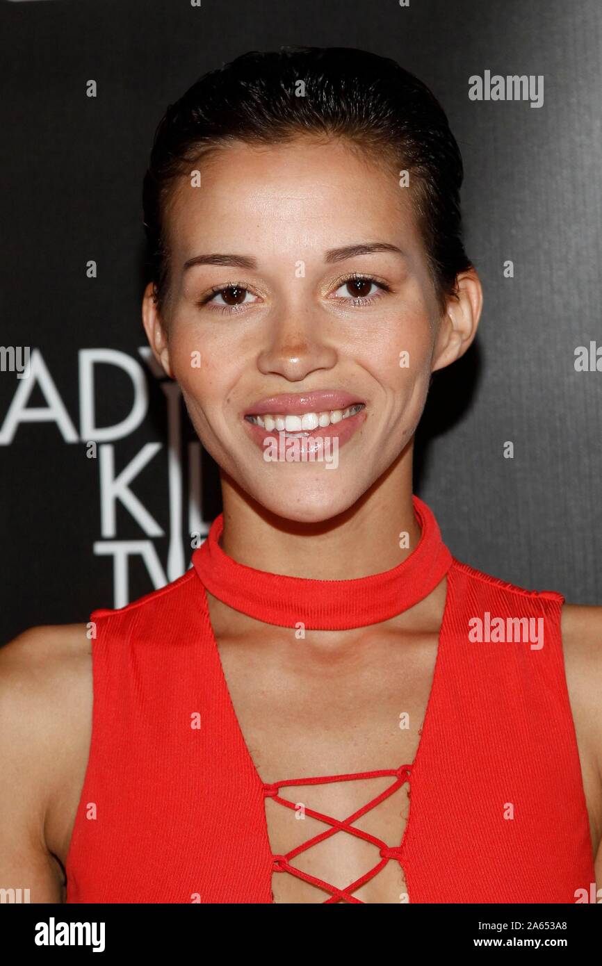 Las Vegas, NV, USA. 23 Okt, 2019. Karter Foxx in der Ankunftshalle für LADY KILLER TV Premiere