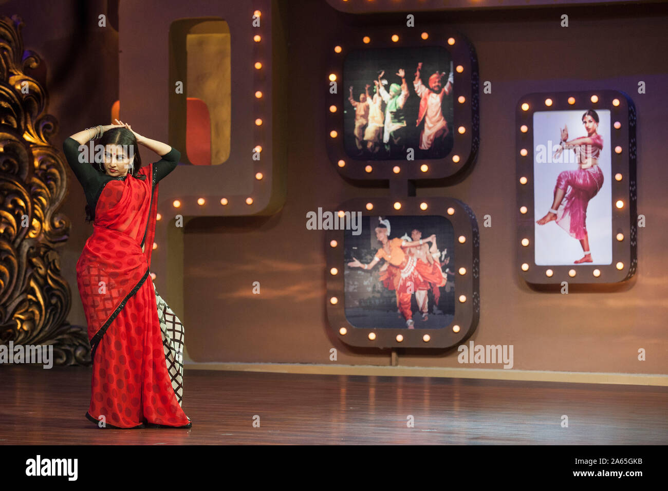 Vidya Balan indische Schauspielerin tanzt nach Baliye Realty TV Show Mumbai Maharashtra India Asia Stockfoto