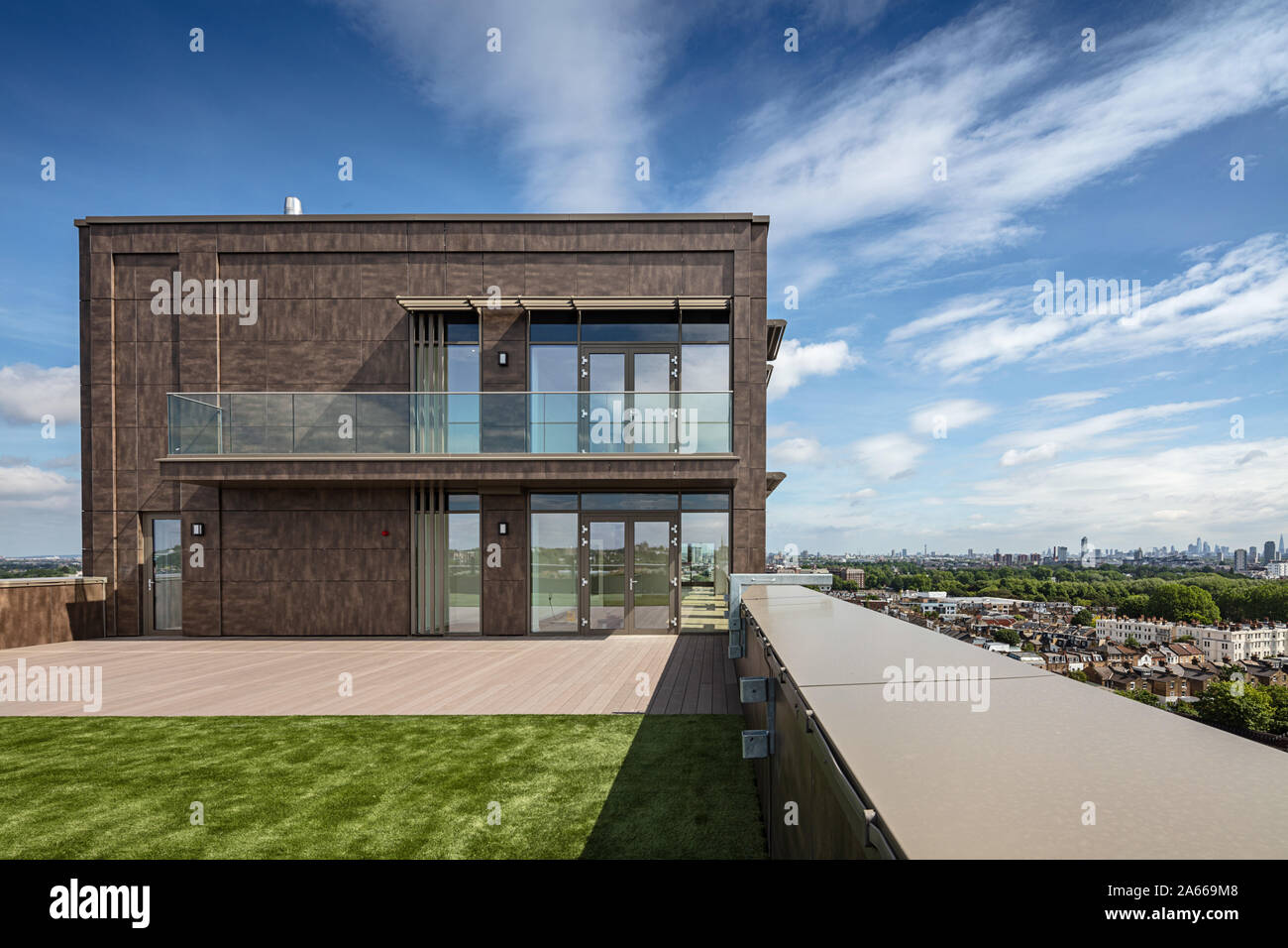 Carlton House Luxury Apartments, jetzt genannt die Bowery Gebäude, in Putney. Stockfoto