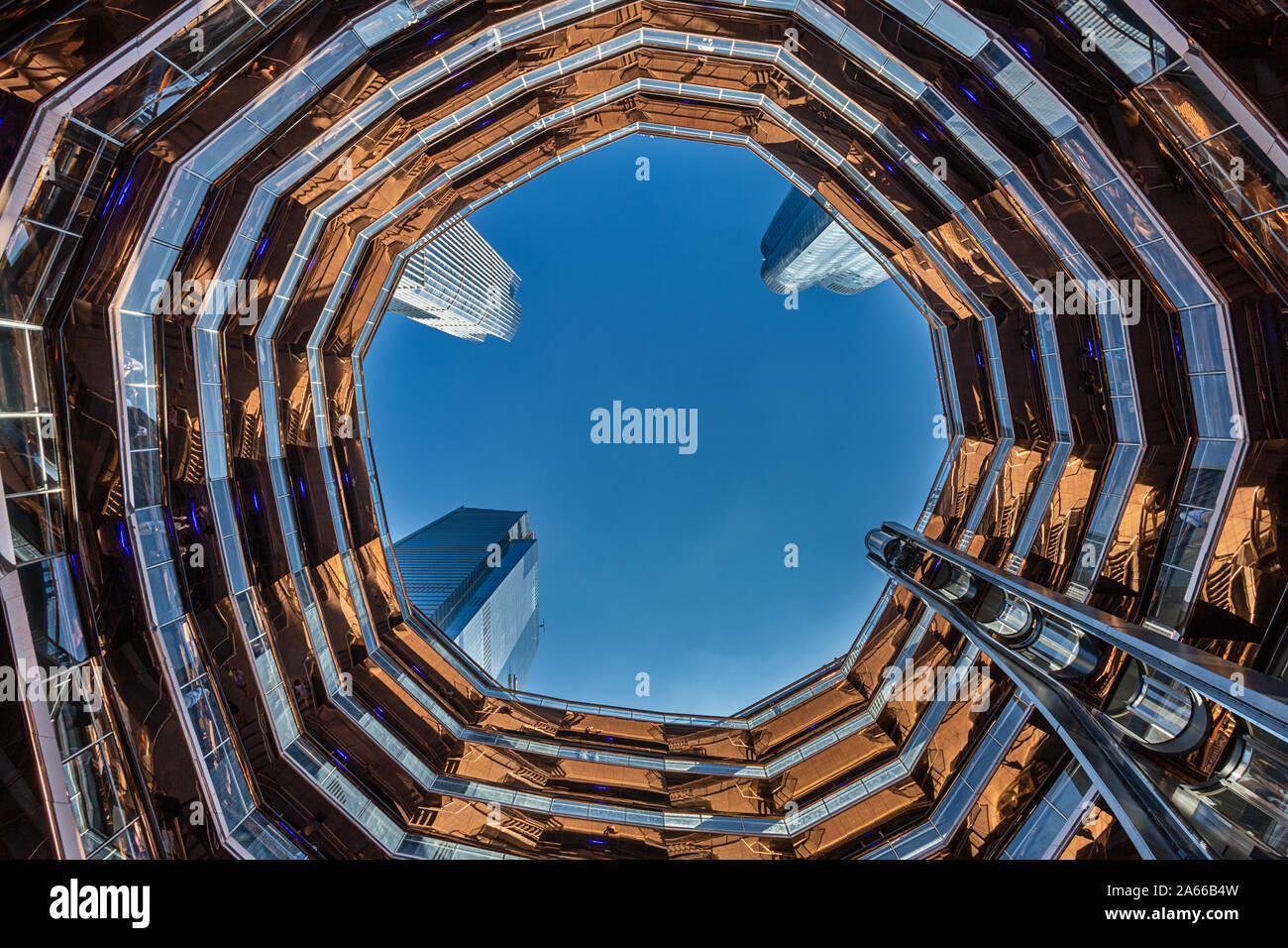 Das Schiff am Hudson Yards in New York entworfen von Thomas Heatherwick. Eine interaktive, Wendeltreppe Artwork. Stockfoto