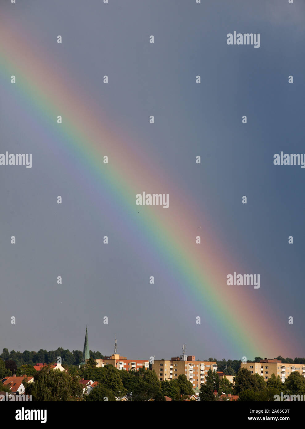 Ein Regenbogen. Foto Jeppe Gustafsson Stockfoto