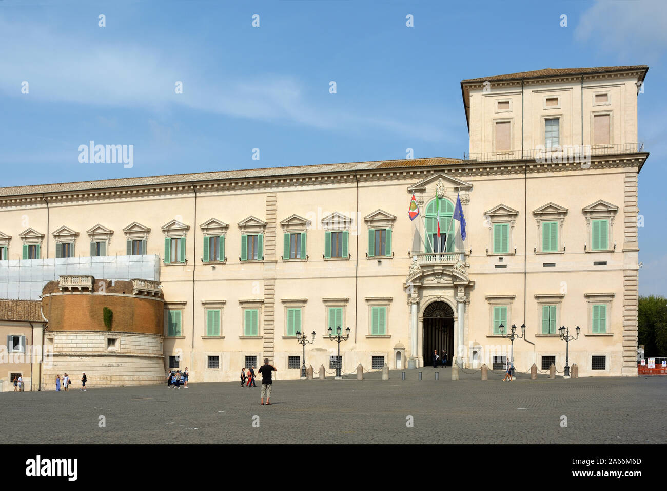 Quirinal Palast an der Piazza del Quirinale in Rom. Residenz des Präsidenten der Italienischen Republik - Italien. Stockfoto