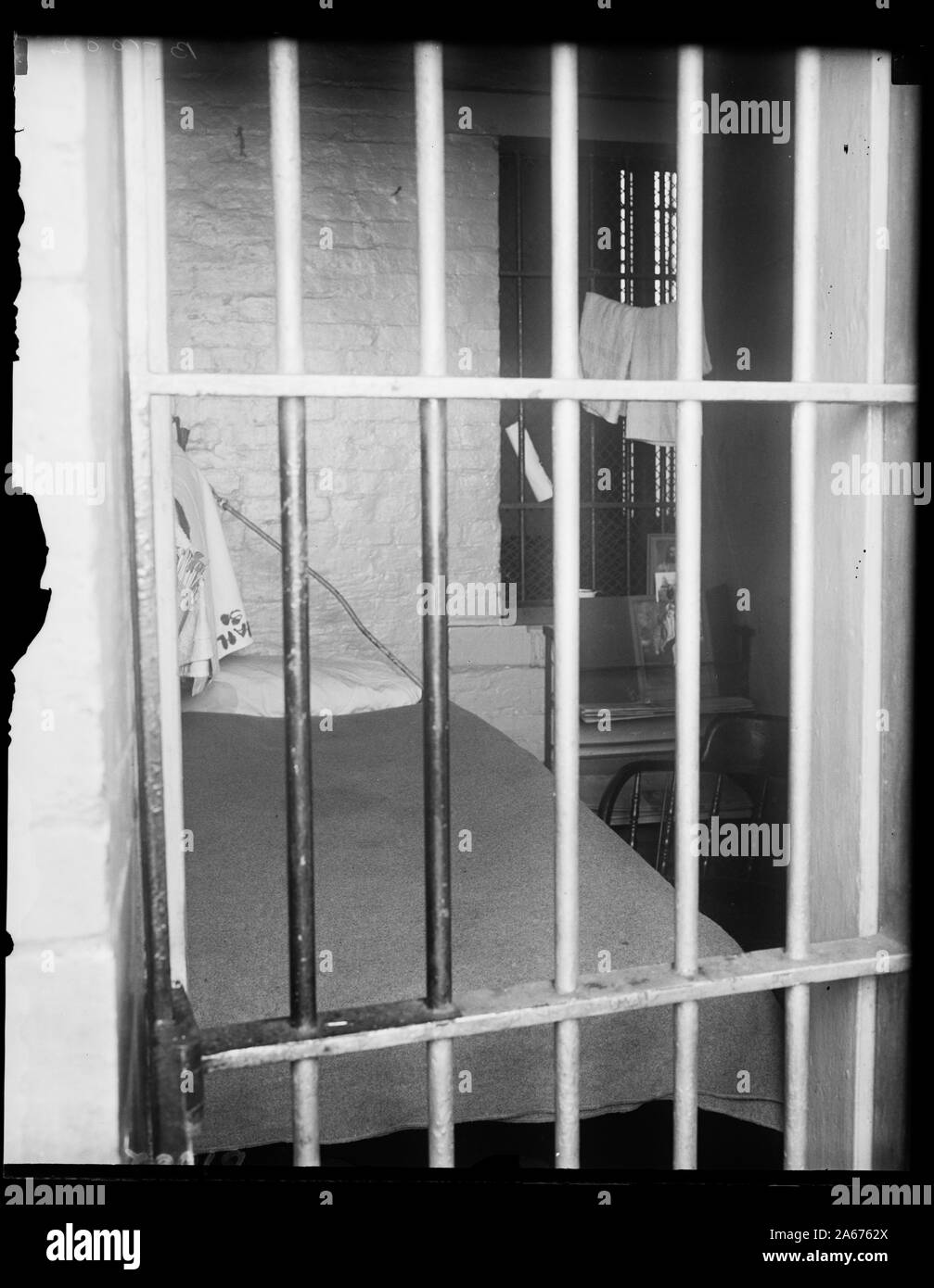 Was Harry Sinclair. Dies ist eine typische Zelle im Distrikt von Columbia Gefängnis und wahrscheinlich diejenige, die zu Harry F. Sinclair, Millionär Ölmagnaten wenn er ist schließlich für die Verachtung der Senat verurteilt zugewiesen werden. Gerechtigkeit Hitz, der Distrikt von Columbia Oberste Gerichtshof war Satz heute geführt zu haben, April 11, aber es war für 30 Tage latente Stockfoto