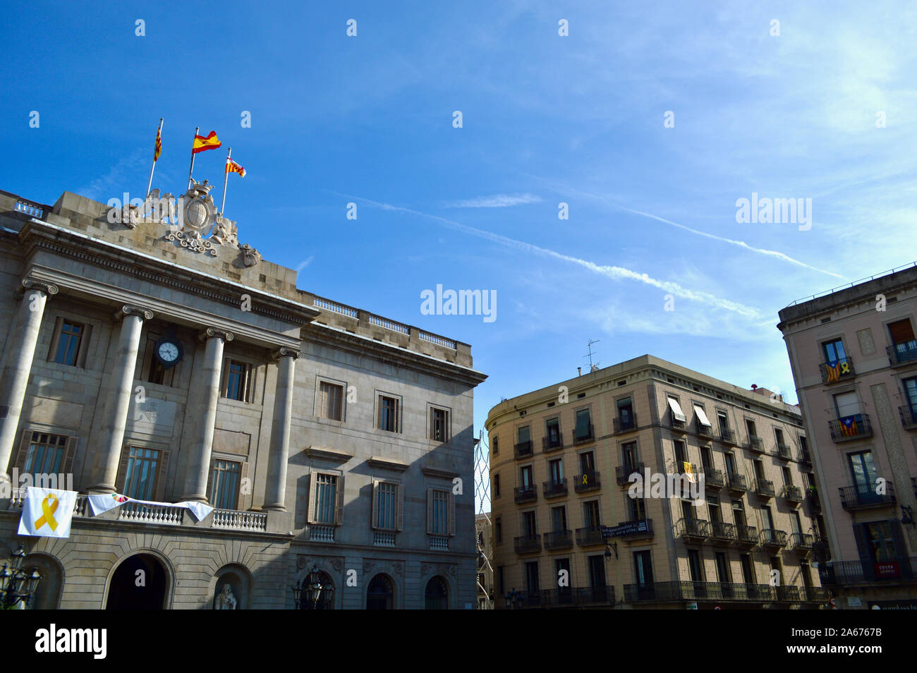 Das Rathaus an der Placa de Sant Jaume in Barcelona, Spanien Stockfoto