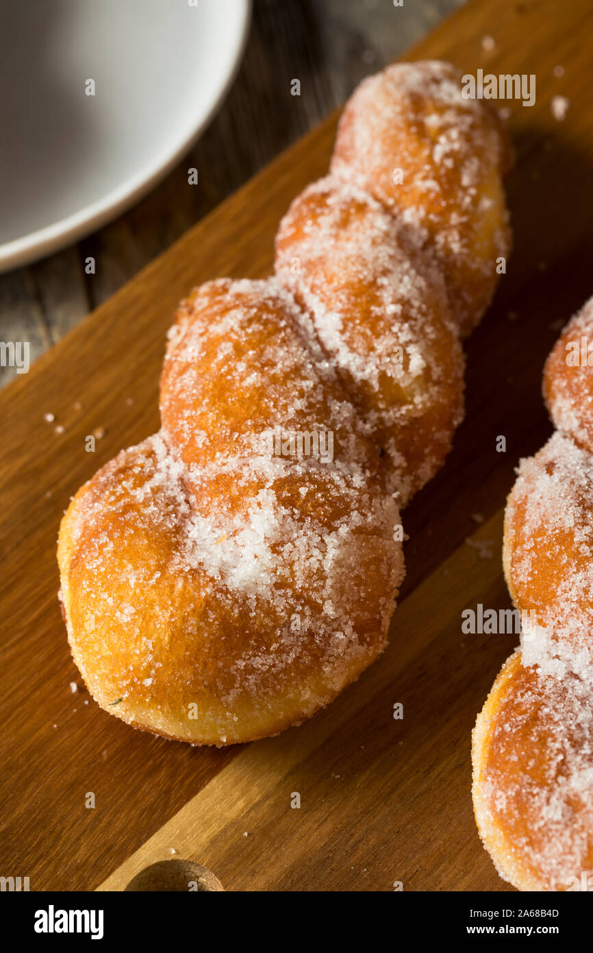 Hausgemachte Cinnamon Twist Gebäck bereit zu Essen Stockfoto