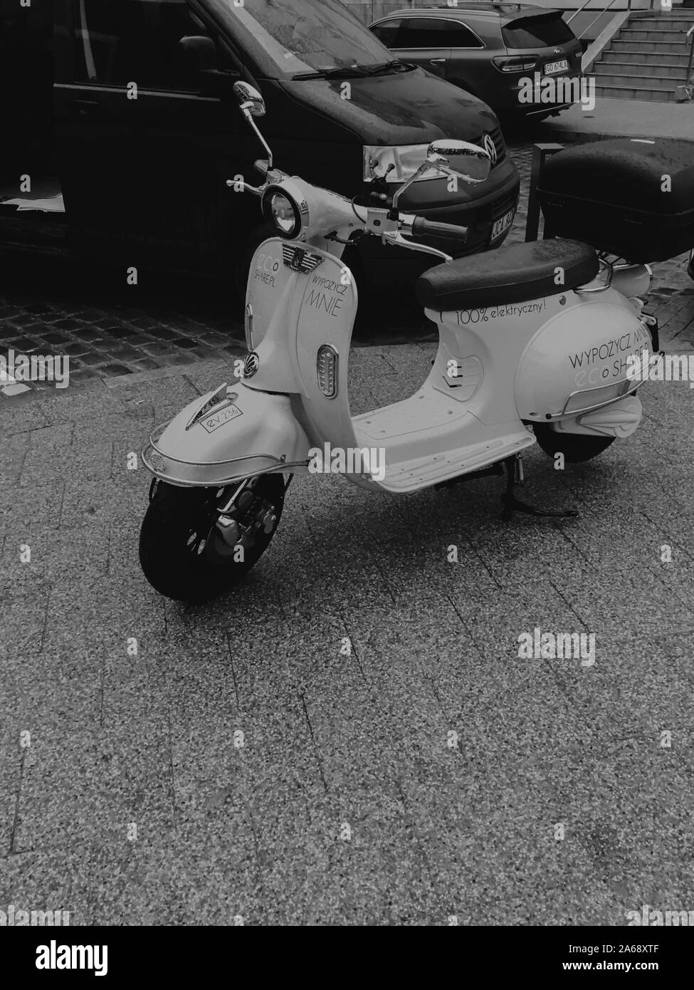 Danzig, Polen - 07 September, 2019: Danziger Altstadt. Vintage scooter. Stockfoto