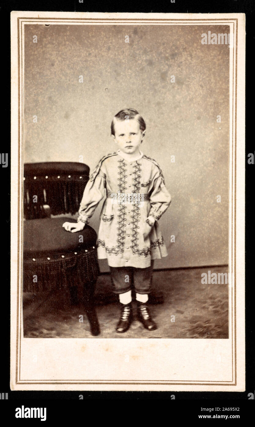 Junge Junge, Lennie, ca. 4 1/2 Jahre alt] / J. G. Stacy, Dover, Mir Stockfoto