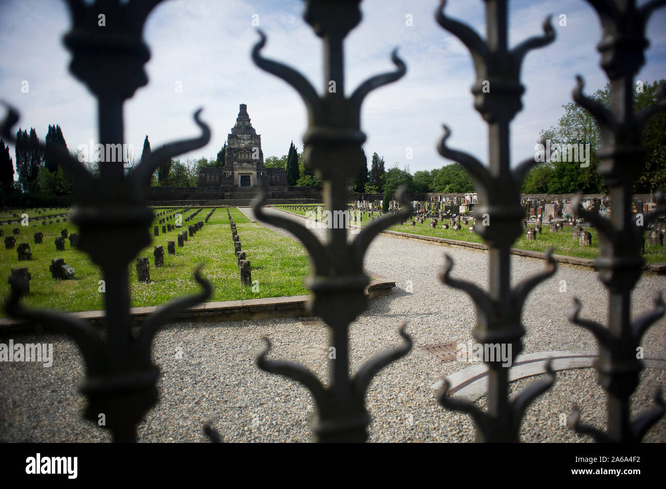 Europa, Italien, Lombardei, Crespi d'Adda Arbeiter Dorf, Friedhof, die zum UNESCO-Weltkulturerbe zählt. Stockfoto