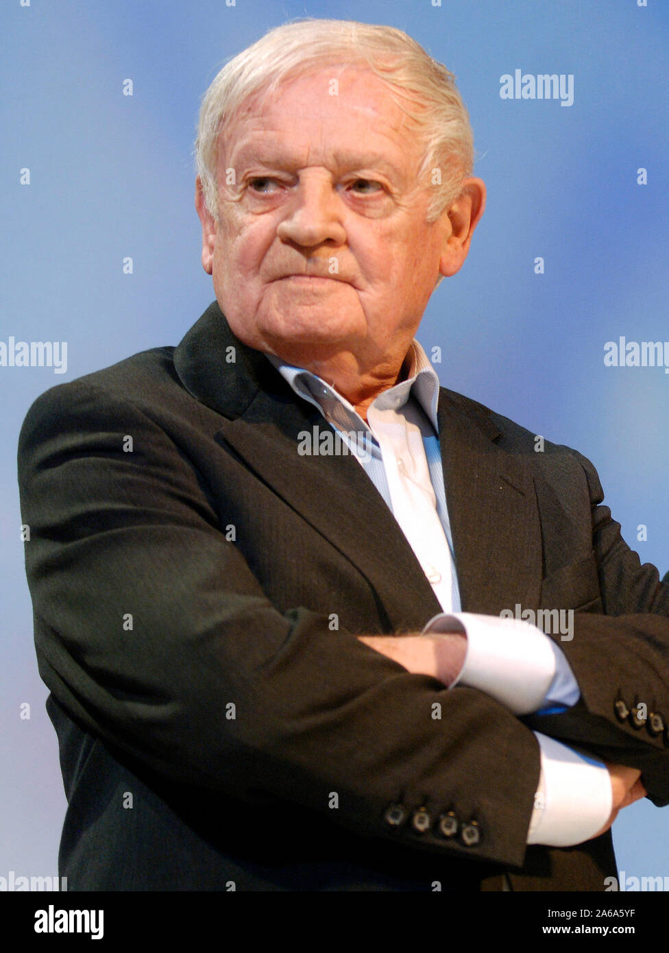 ***23. OKTOBER 2007 FILE PHOTO*** der Bildhauer, Maler und Grafiker Karel Malich, einer der renommiertesten tschechischen Künstler der zweiten Hälfte des Jahres Stockfoto