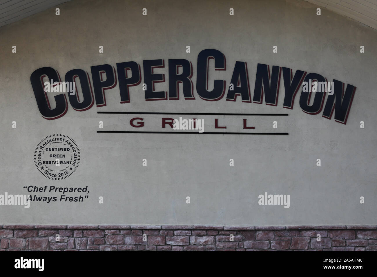 Gaithersburg, Maryland/USA - Oktober 18, 2019: Kupfer Canyon Grill Logo auf ihren Hauptrestaurant Niederlassung in Gaithersburg, MD. Stockfoto