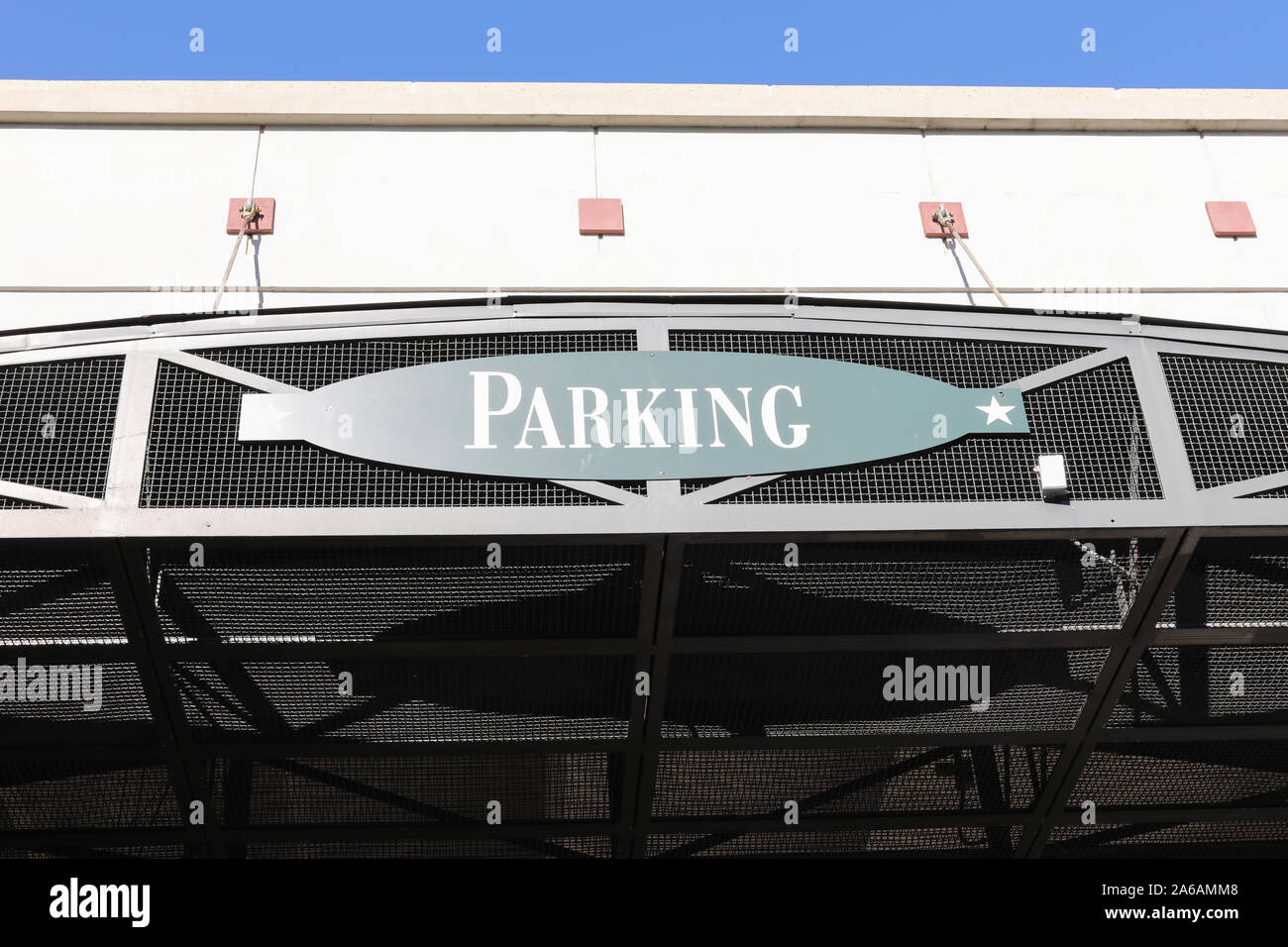 Gaithersburg, Maryland/USA - Oktober 18, 2019: Parkplatz Schild in Gaithersburg, MD. Stockfoto