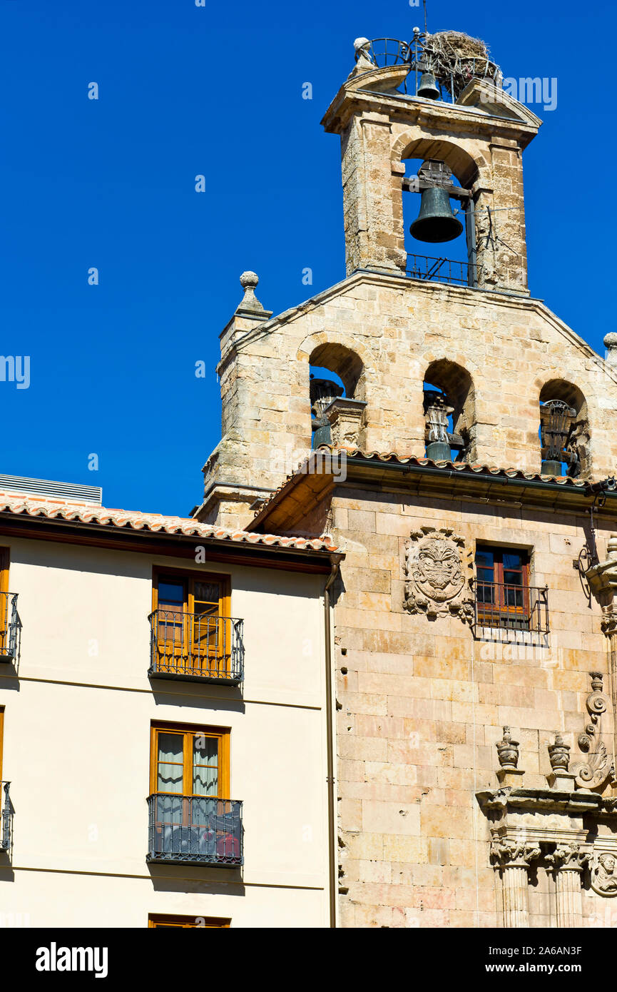 Gebäude in der Nähe von Plaza Mayor, Salamanca, Kastilien und León, Spanien Stockfoto