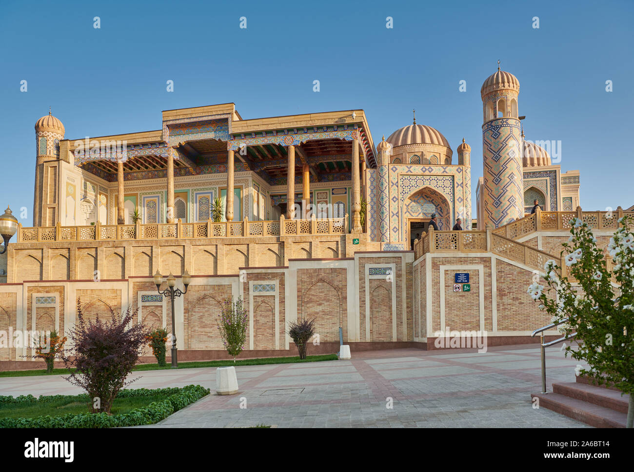 Islom Karimov Kladbishche oder Hazrat Hyzr Moschee, die Grabstätte von Islom Karimov, erster Präsident der Republik Usbekistan, Samarkand, Usbekistan Stockfoto