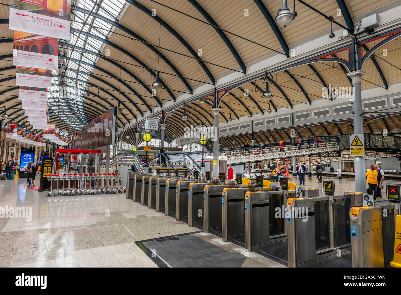 Bahnhof Newcastle befindet sich auf der East Coast Main Line, die Stadt Newcastle upon Tyne, Tyne und Wear, England. Stockfoto