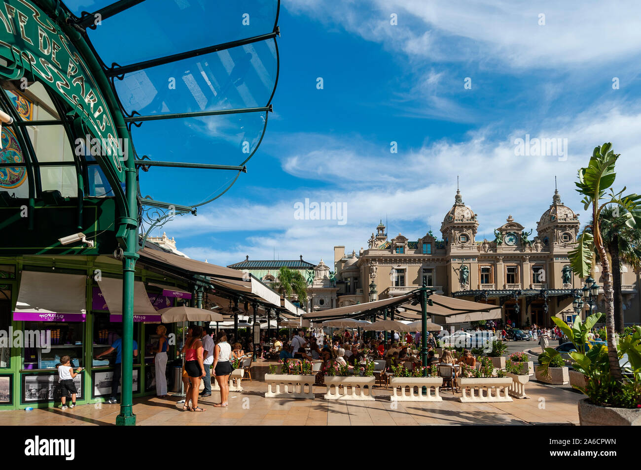 Café de Paris und Casino, Place du Casino, Monte Carlo, Principauté de Monaco. Stockfoto