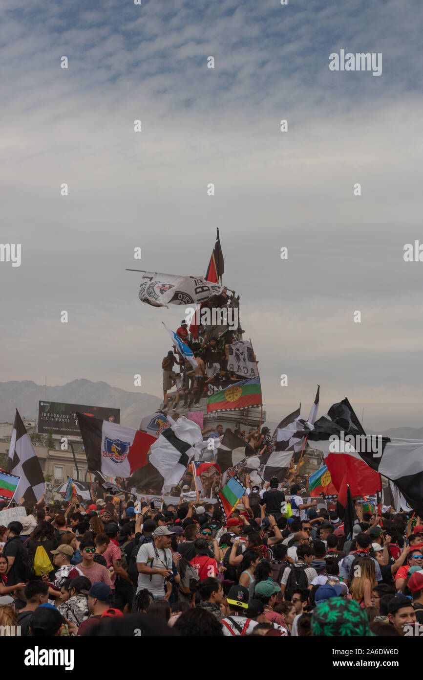 Chile Proteste. La Marcha más Grande de Chile, mehr als 1 Millionen Demonstranten Stockfoto