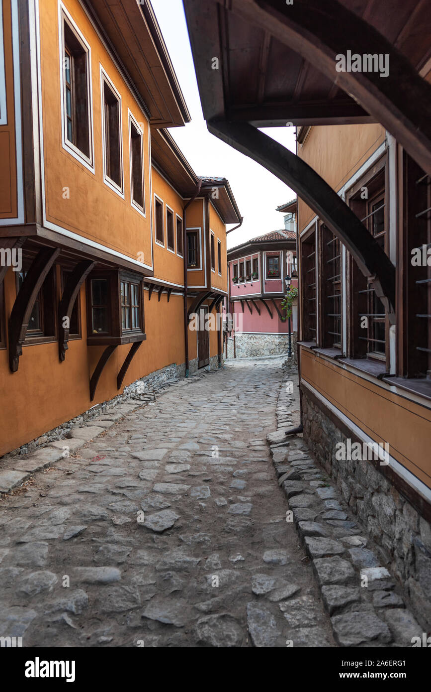 Typische Architektur aus der Altstadt von Plovdiv, Bulgarien, historischen mittelalterlichen Häusern. Alte Stadt ist UNESCO-Welterbe Stockfoto